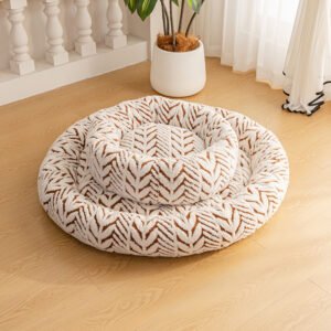 Plush Pet Bed - Image 5